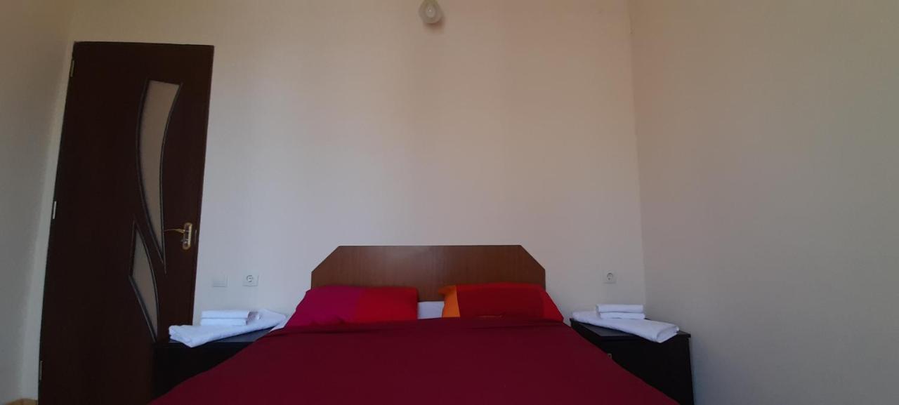 Guest House Lekhtagi Mestia Exterior photo